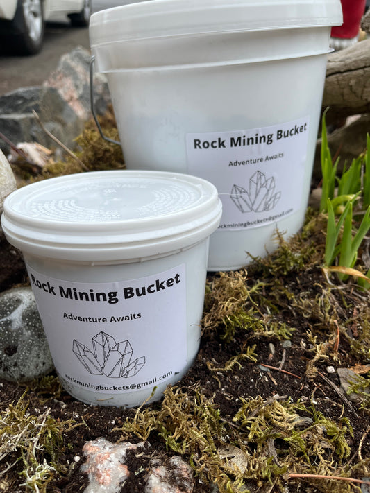 Mixed Raw & Tumbled Rock Mining Bucket