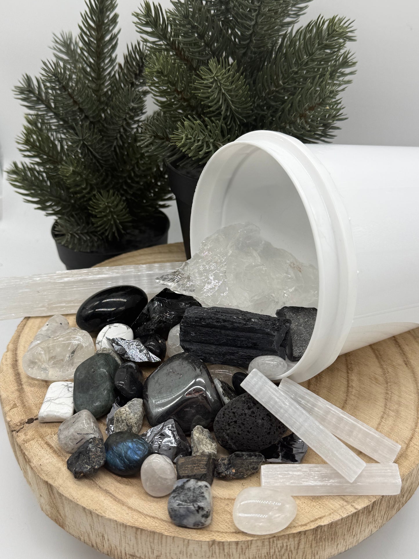Protection Crystal Mining Bucket - Grounding Crystal Dig Kit - Obsidian & Tourmaline Gem Kit - Spiritual Protection Gift - Lady of the Moss